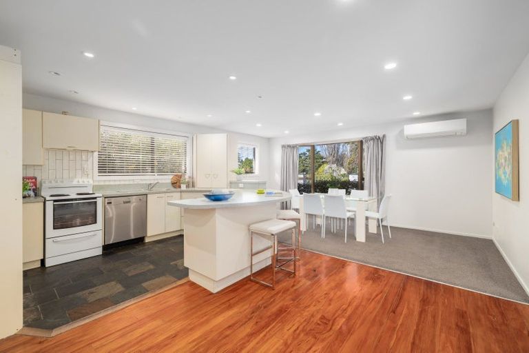 Photo of property in 218 Beach Road, North New Brighton, Christchurch, 8083