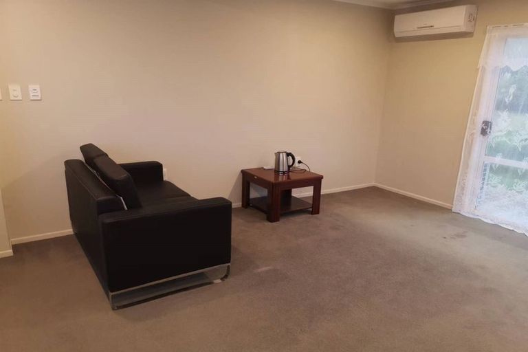 Photo of property in 411 Pine Valley Road, Dairy Flat, Silverdale, 0992