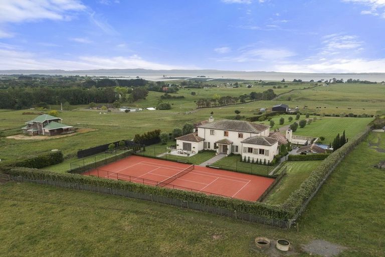 Photo of property in 68 Clark Road, Karaka, Papakura, 2580