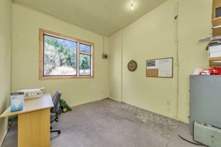 Photo of property in 2394 Old West Coast Road, Kirwee, Christchurch, 7671