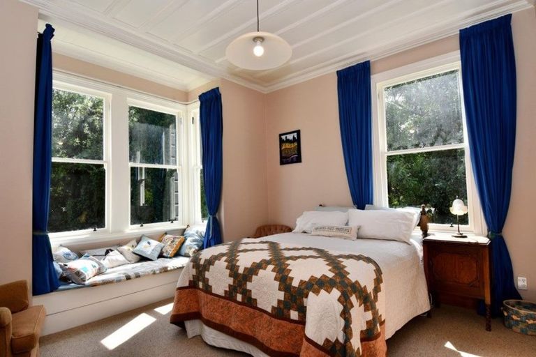 Photo of property in 27 Brough Street, Palmerston, 9430