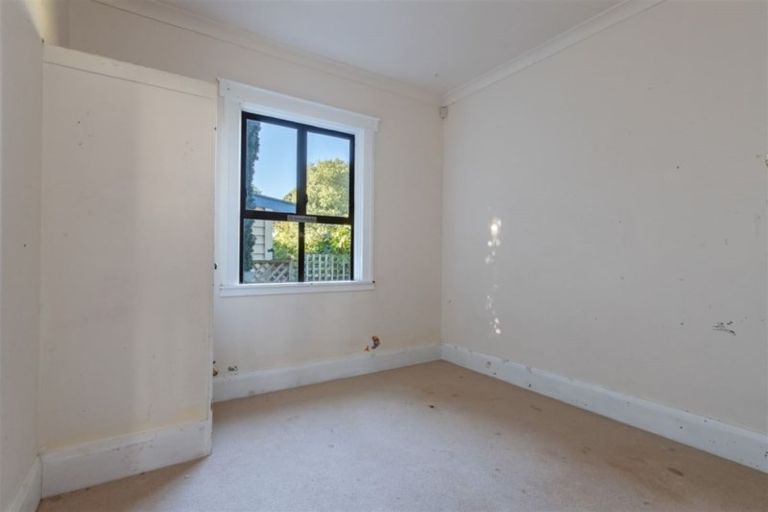 Photo of property in 22 Britannia Street, Petone, Lower Hutt, 5012