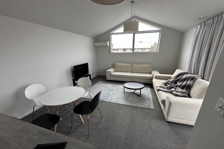 Photo of property in 1/473 Barbadoes Street, Edgeware, Christchurch, 8013