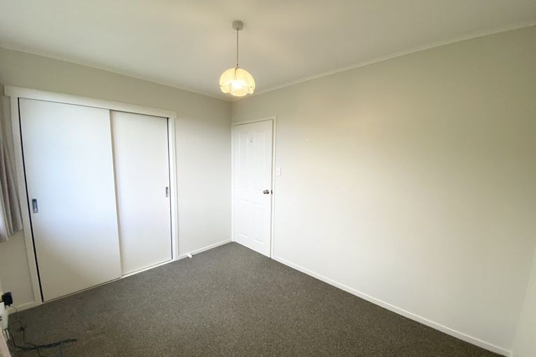 Photo of property in 138 Weatherly Road, Torbay, Auckland, 0630