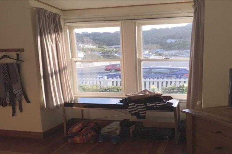 Photo of property in 65 Derwent Street, Island Bay, Wellington, 6023