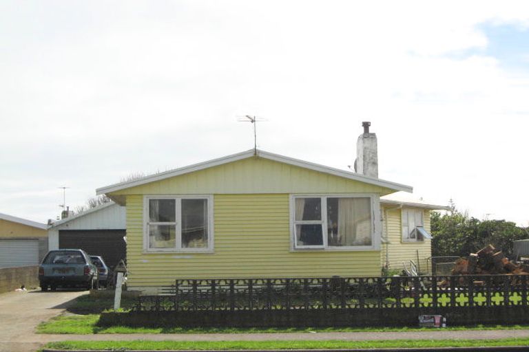 Photo of property in 144 Cracroft Street, Waitara, 4320