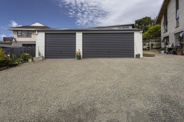 Photo of property in 15 Lune Street, South Hill, Oamaru, 9400