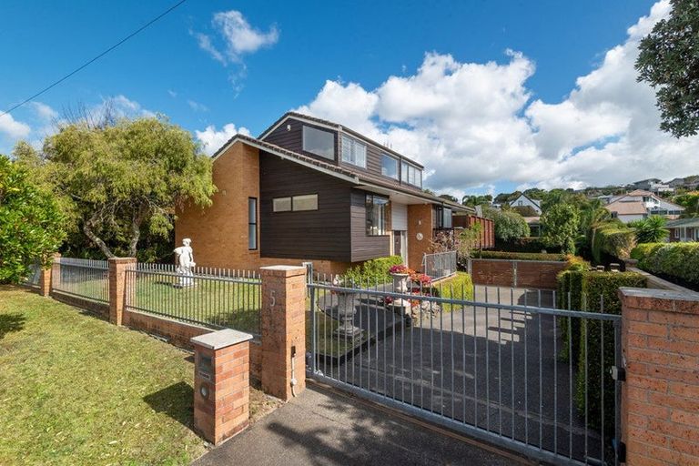 Photo of property in 5 Penzance Road, Mairangi Bay, Auckland, 0630
