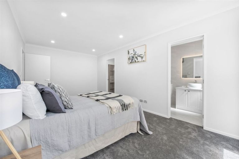 Photo of property in 46 Elevation Street, Flat Bush, Auckland, 2019