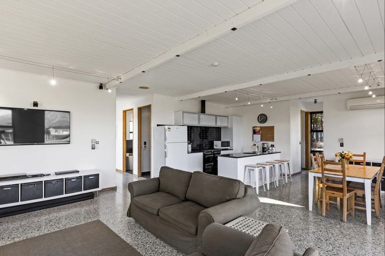 Photo of property in 10 Arran Lane, Jacks Point, Queenstown, 9371