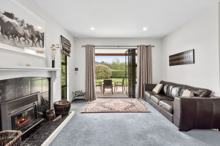 Photo of property in 672 Ballantyne Road, Wanaka, 9382