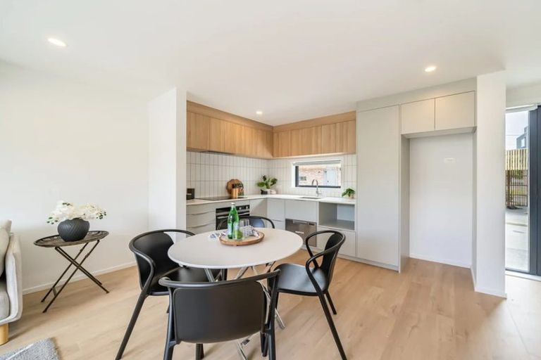 Photo of property in 11/1 Rainey Grove, Taita, Lower Hutt, 5011