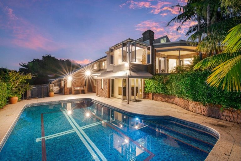 Photo of property in 107 Deep Creek Road, Torbay, Auckland, 0630