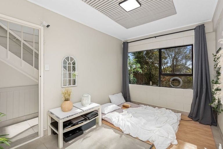 Photo of property in 5/48 Mcleod Road, Henderson, Auckland, 0612