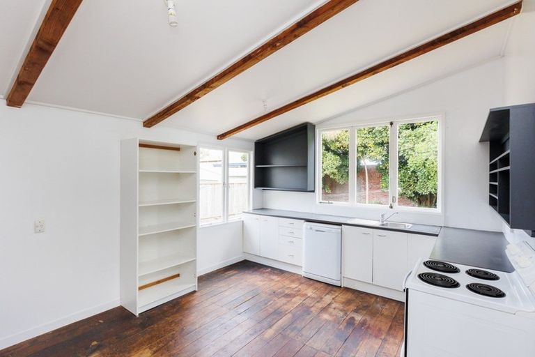 Photo of property in 40 Waldegrave Street, Palmerston North, 4410