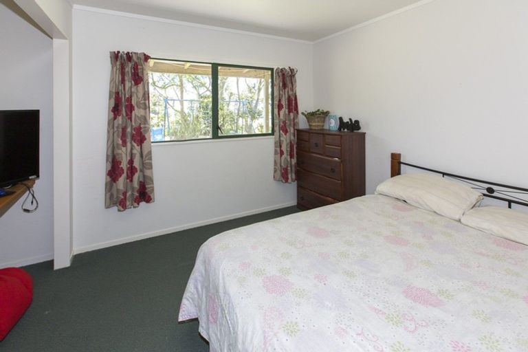 Photo of property in 233 Tatarariki Spur Road, Te Kopuru, 0391