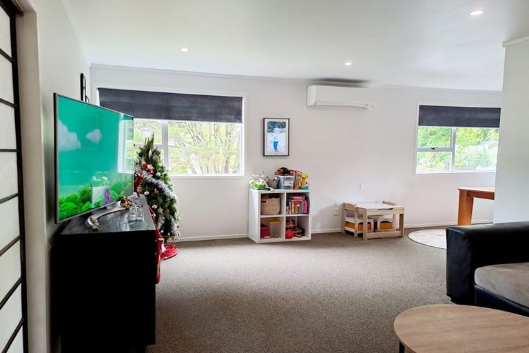 Photo of property in 48 Salamanca Road, Sunnynook, Auckland, 0620
