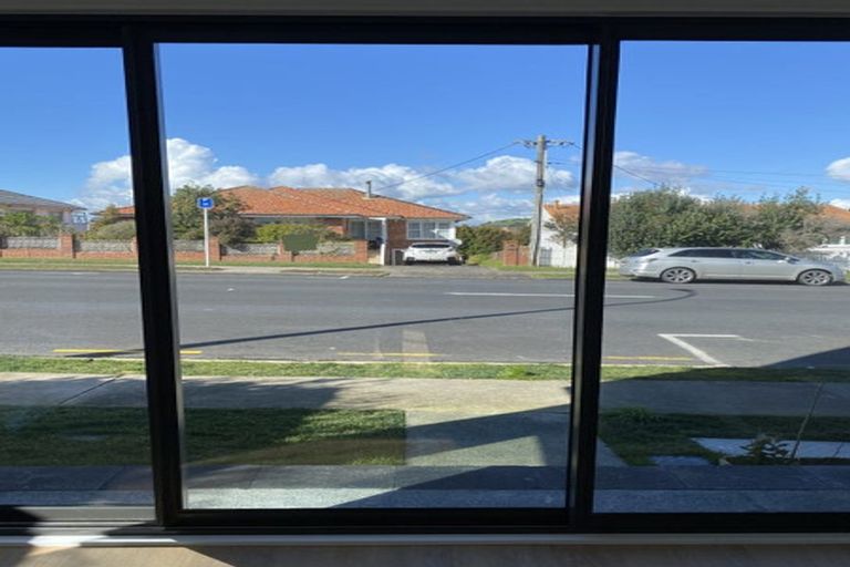 Photo of property in 3/16 Williamson Avenue, Belmont, Auckland, 0622