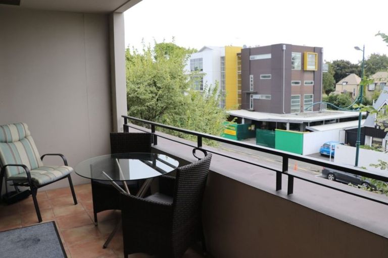 Photo of property in West Fitzroy, 3g/66 Armagh Street, Christchurch Central, Christchurch, 8013