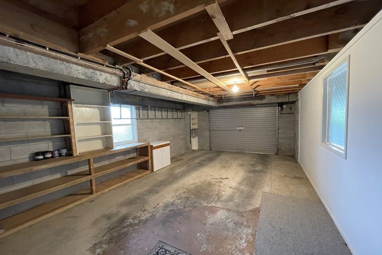 Photo of property in 89 Lynden Avenue, Hillcrest, Auckland, 0627