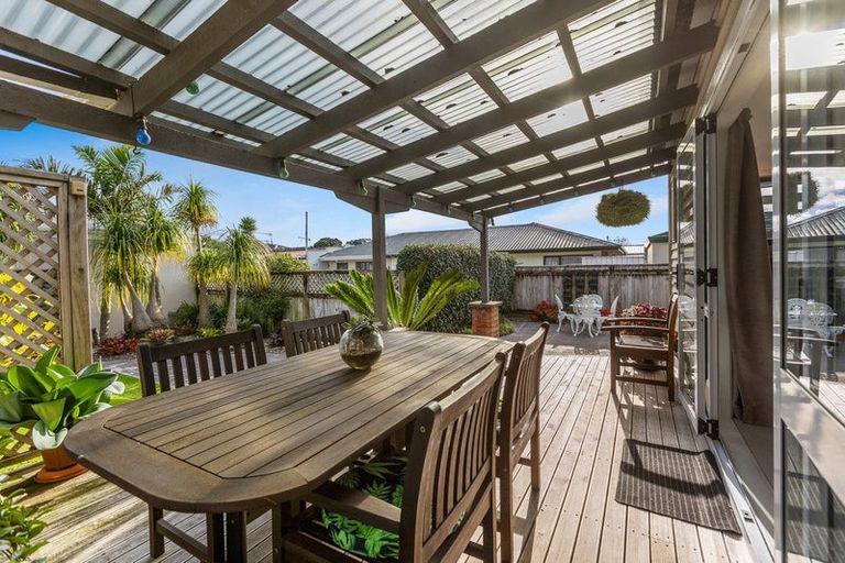 Photo of property in 46 Sanders Avenue, Westown, New Plymouth, 4310