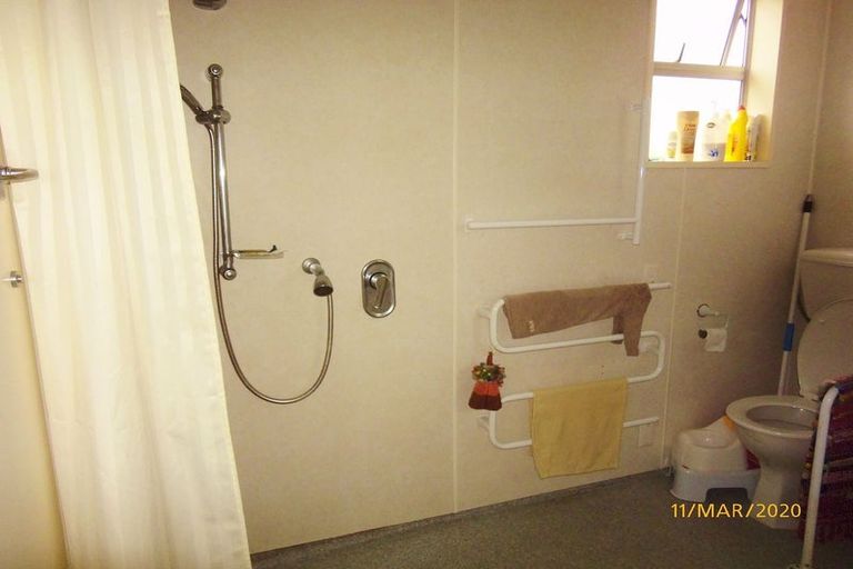 Photo of property in 232 Kaikorai Valley Road, Bradford, Dunedin, 9011