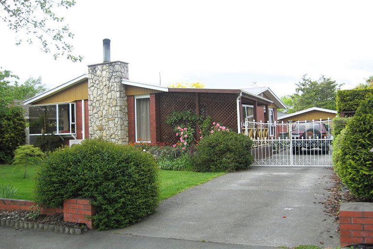 Photo of property in 14 Royleen Street, Casebrook, Christchurch, 8051