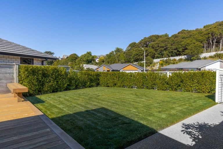 Photo of property in 44 Tradewinds Drive, Whitby, Porirua, 5024
