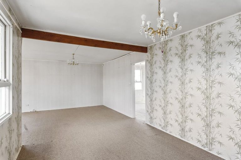 Photo of property in 24 Makarini Street, Paraparaumu, 5032