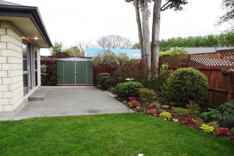 Photo of property in 10j Sefton Street, Belfast, Christchurch, 8051