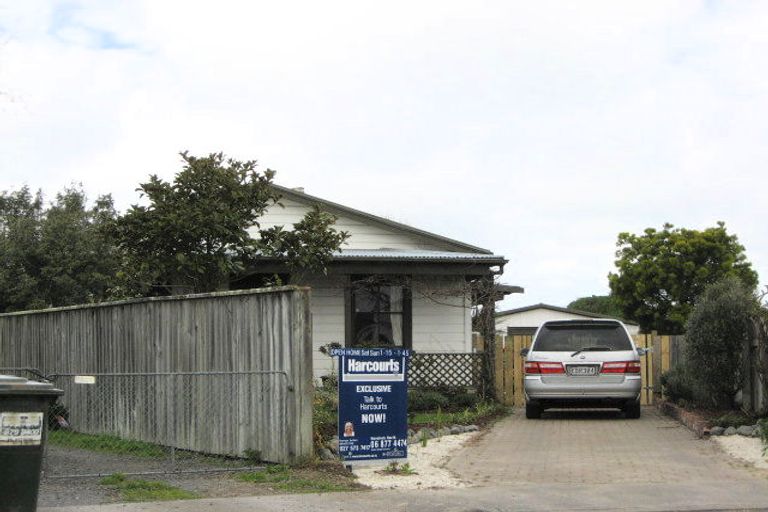 Photo of property in 74 Shrimpton Road, Haumoana, 4102