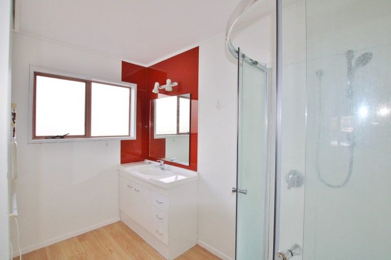 Photo of property in 1/26 Cromdale Avenue, Highland Park, Auckland, 2010