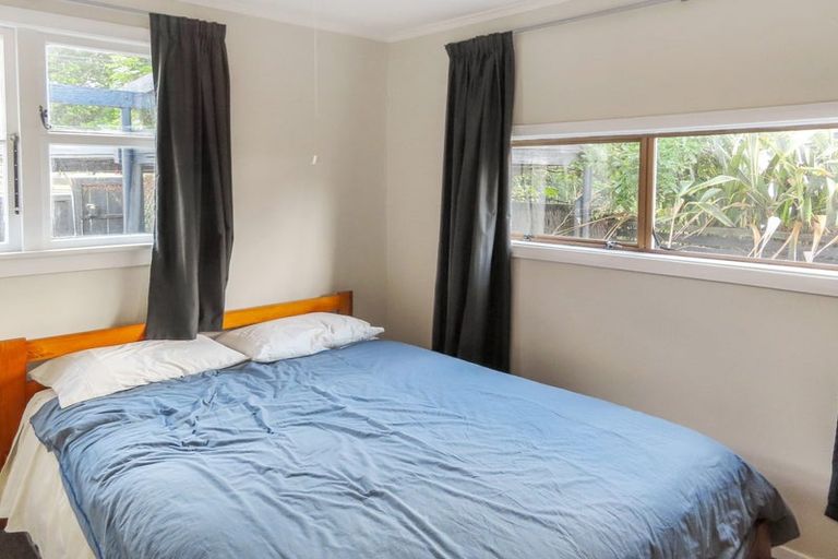 Photo of property in 53 Ward Street, Trentham, Upper Hutt, 5018