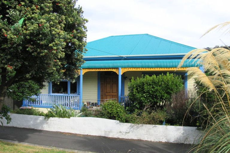 Photo of property in 206 Clyde Street, Island Bay, Wellington, 6023