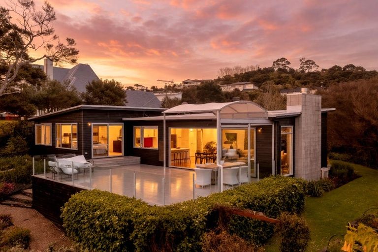 Photo of property in 26 Matheson Road, Red Beach, 0932