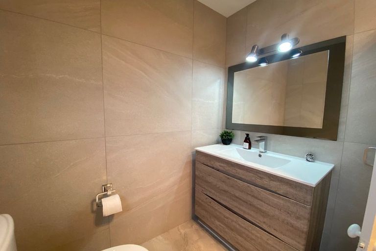 Photo of property in 11 Bexley Place, Pahurehure, Papakura, 2113