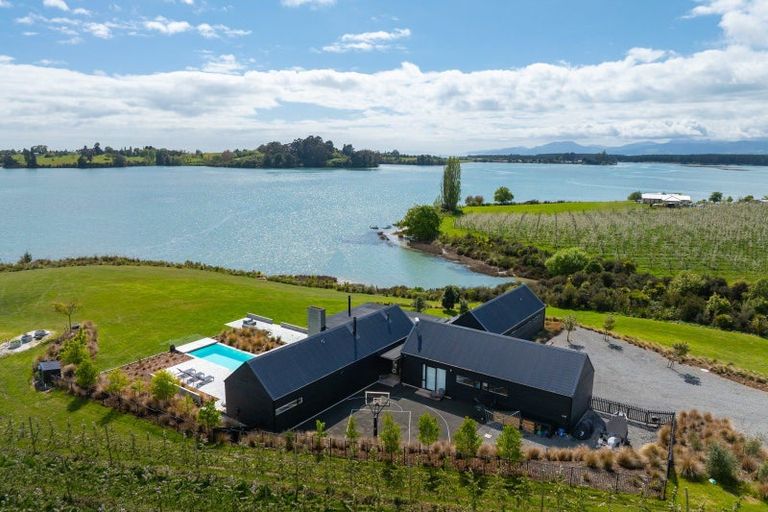 Photo of property in 30 Cardno Way, Bronte, Upper Moutere, 7173