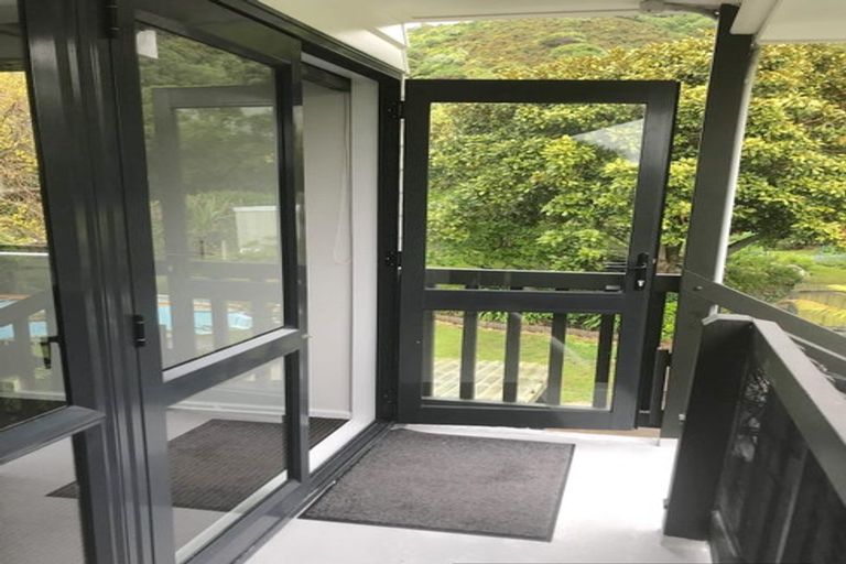 Photo of property in 32 Rhine Street, Island Bay, Wellington, 6023