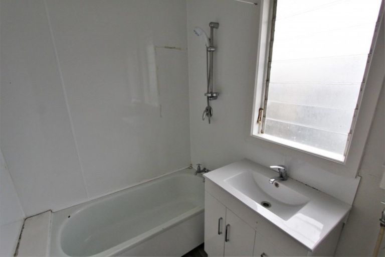 Photo of property in 5 Anne Street, Tokoroa, 3420