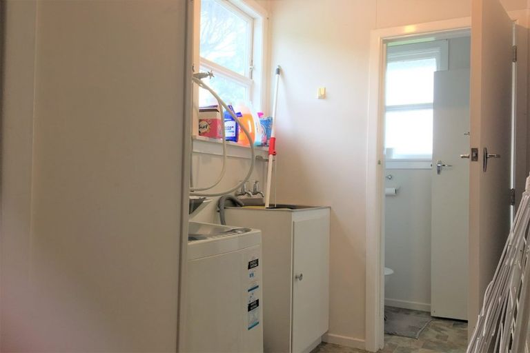 Photo of property in 4 Duke Place, New Plymouth, 4310