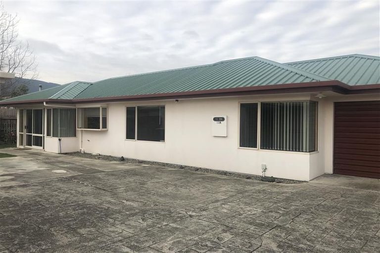 Photo of property in 23a Tyree Drive, Stoke, Nelson, 7011