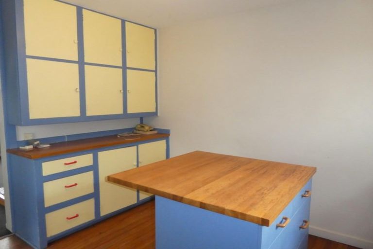 Photo of property in 52 Northcote Road, Northcote, Christchurch, 8052