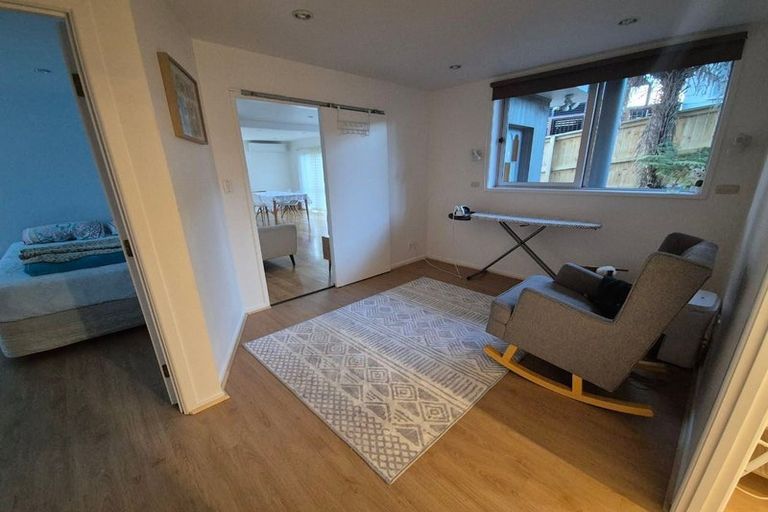 Photo of property in 55 Allington Road, Massey, Auckland, 0614