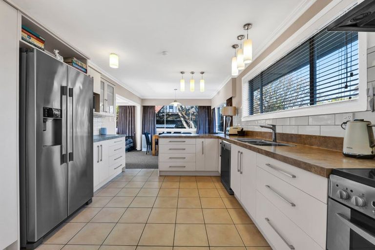 Photo of property in 17 Dives Avenue, Hawera, 4610