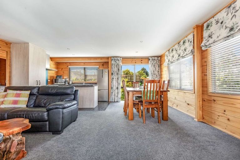 Photo of property in 387a Te Ngae Road, Owhata, Rotorua, 3010