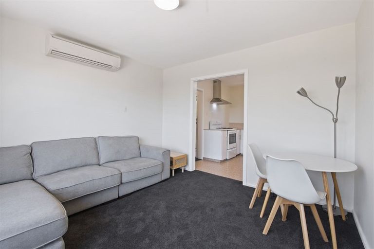 Photo of property in 1/5 Nottingham Avenue, Halswell, Christchurch, 8025