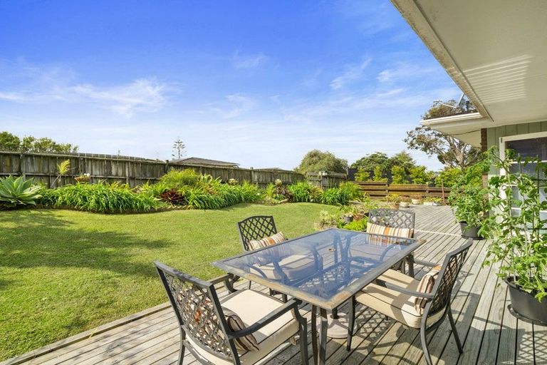 Photo of property in 85 Weatherly Road, Torbay, Auckland, 0630
