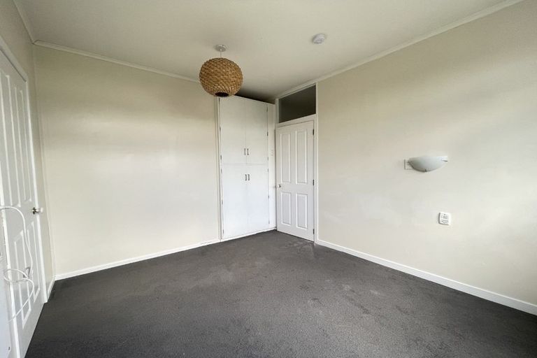 Photo of property in 4 Hillcrest Avenue, Hillcrest, Auckland, 0627