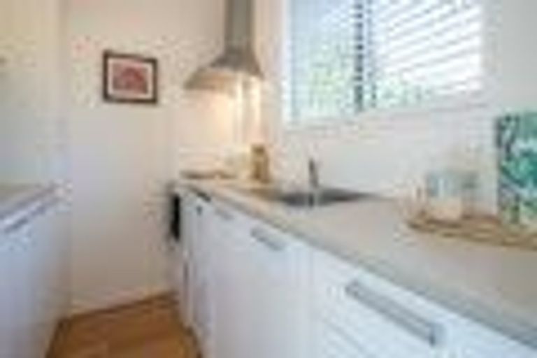 Photo of property in 146 Glendhu Road, Bayview, Auckland, 0629