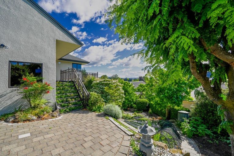 Photo of property in 6 Athenry Road, Bridge Hill, Alexandra, 9320